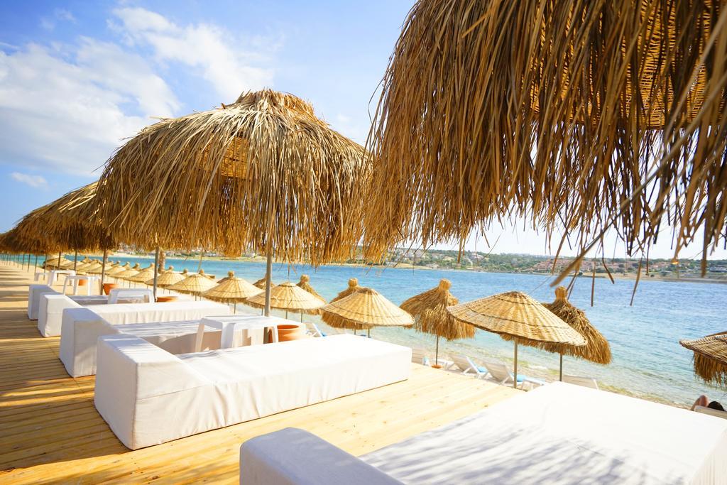 Casa De Playa Luxury Hotel And Beach Кешме Экстерьер фото